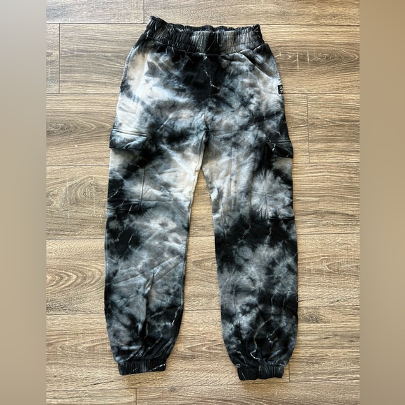 Nux Tie Dye Sweatpants - Picture 5 of 5